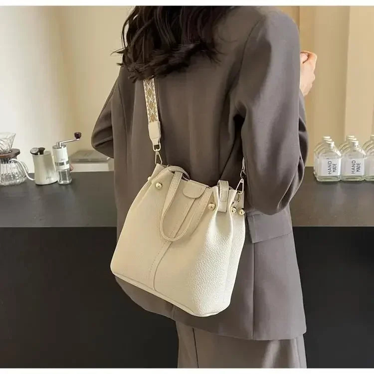 2025 High Quality Solid PU Bucket Shoulder Soft Crossbody Bags Korean High-end Design Large Capacity Women's Handbags
