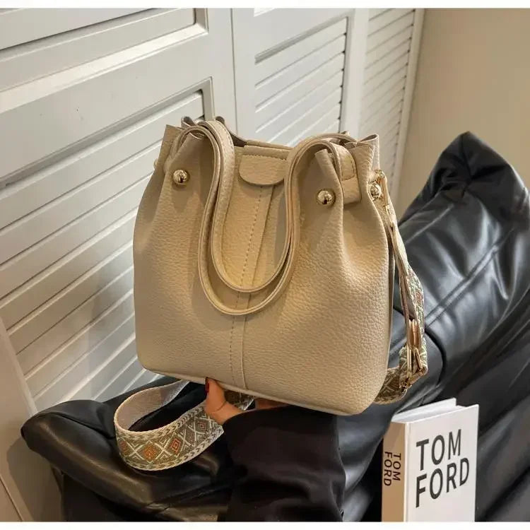 2025 High Quality Solid PU Bucket Shoulder Soft Crossbody Bags Korean High-end Design Large Capacity Women's Handbags