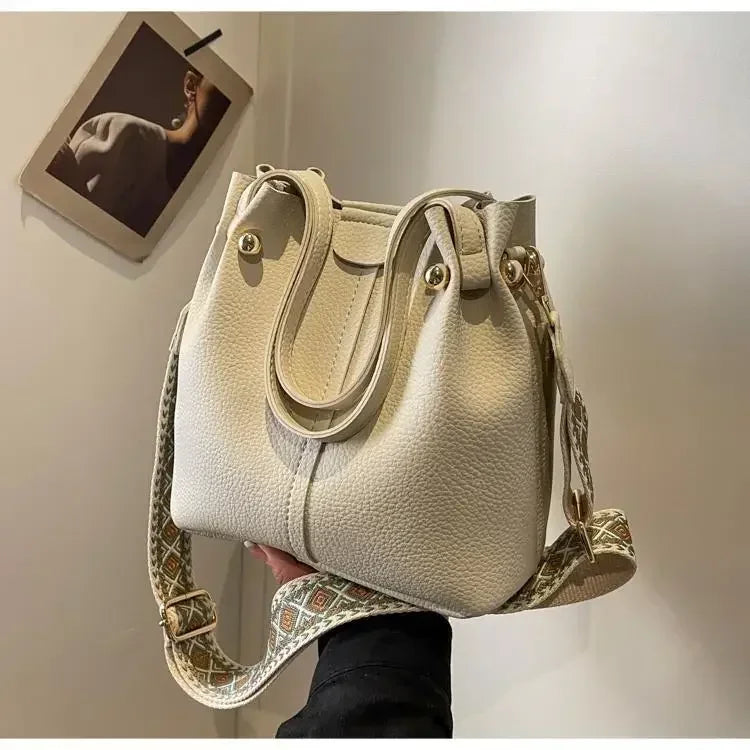 2025 High Quality Solid PU Bucket Shoulder Soft Crossbody Bags Korean High-end Design Large Capacity Women's Handbags