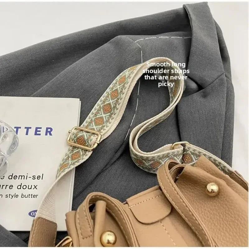 2025 High Quality Solid PU Bucket Shoulder Soft Crossbody Bags Korean High-end Design Large Capacity Women's Handbags