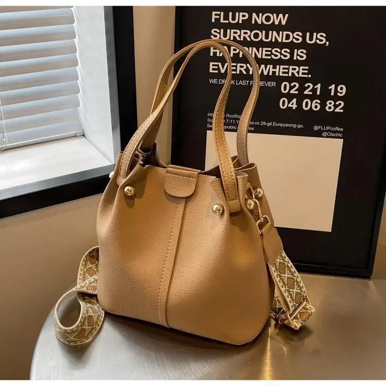 2025 High Quality Solid PU Bucket Shoulder Soft Crossbody Bags Korean High-end Design Large Capacity Women's Handbags